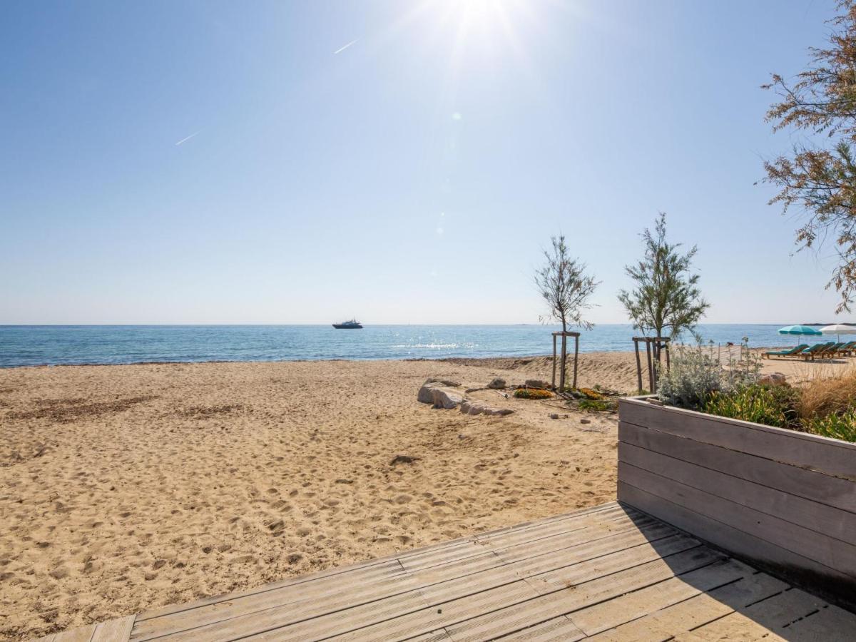Holiday Home Les Agasses By Interhome Сен Максим Екстериор снимка